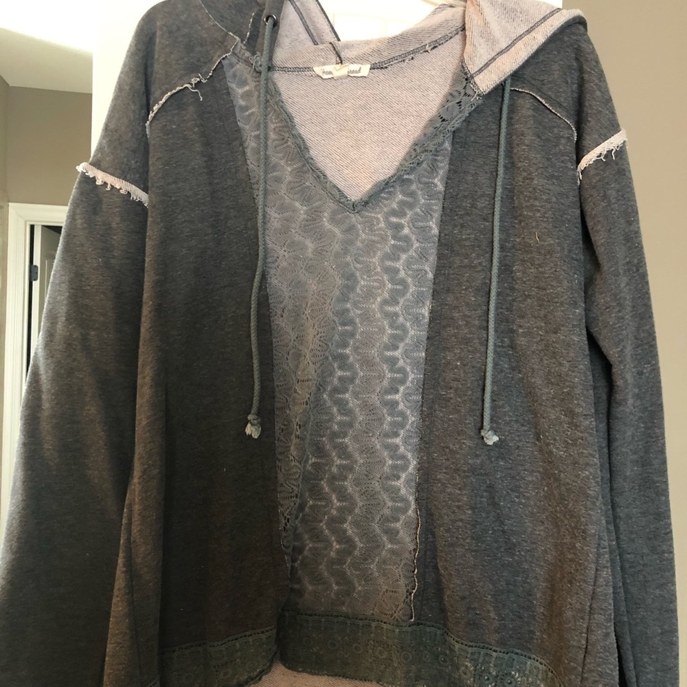 Lace hoodie Hem and Thread